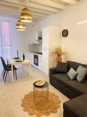 Apartment, 1 Bedroom, Balcony, Annex Building | Living area