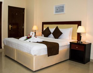 1 habitación, minibar, tabla de planchar con plancha y wifi gratis