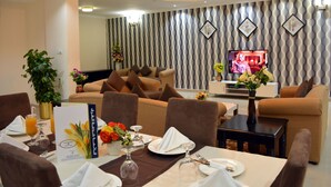 Unclassified image, 3 of 17, button - President Suites (Manama)