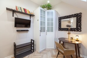 Habitació individual empresarial, 1 dormitori, vistes a la ciutat | Roba de llit d'alta qualitat i habitacions insonoritzades 