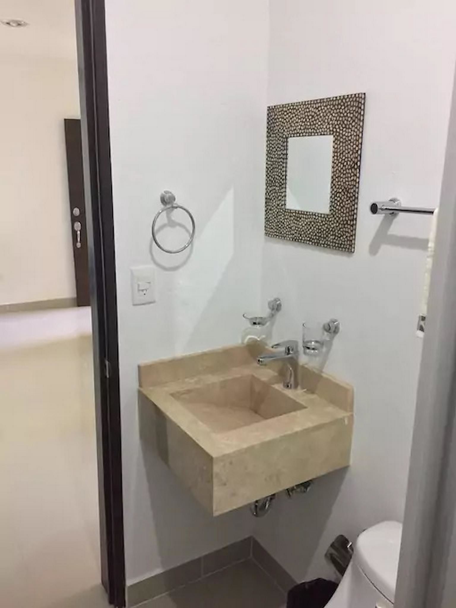 حوض الحمام