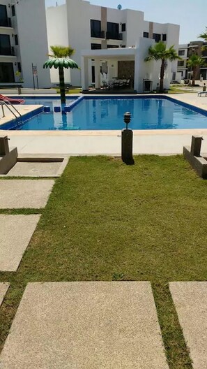 Alberca al aire libre 