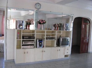 Apartment, 4 Bedrooms | Living room - Villa Nickerie (Nieuw Nickerie)