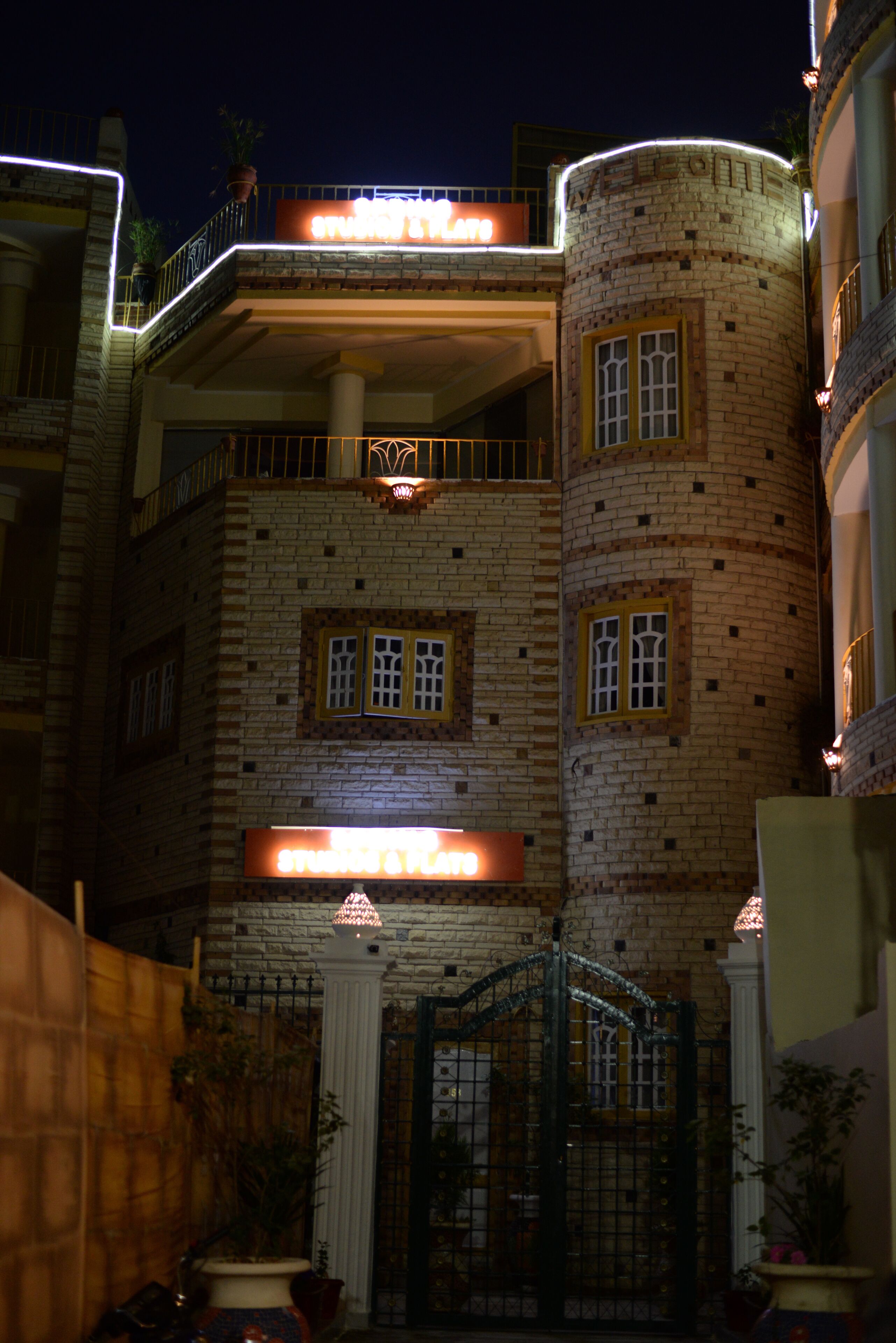 Photo - Spring Hotel Luxor