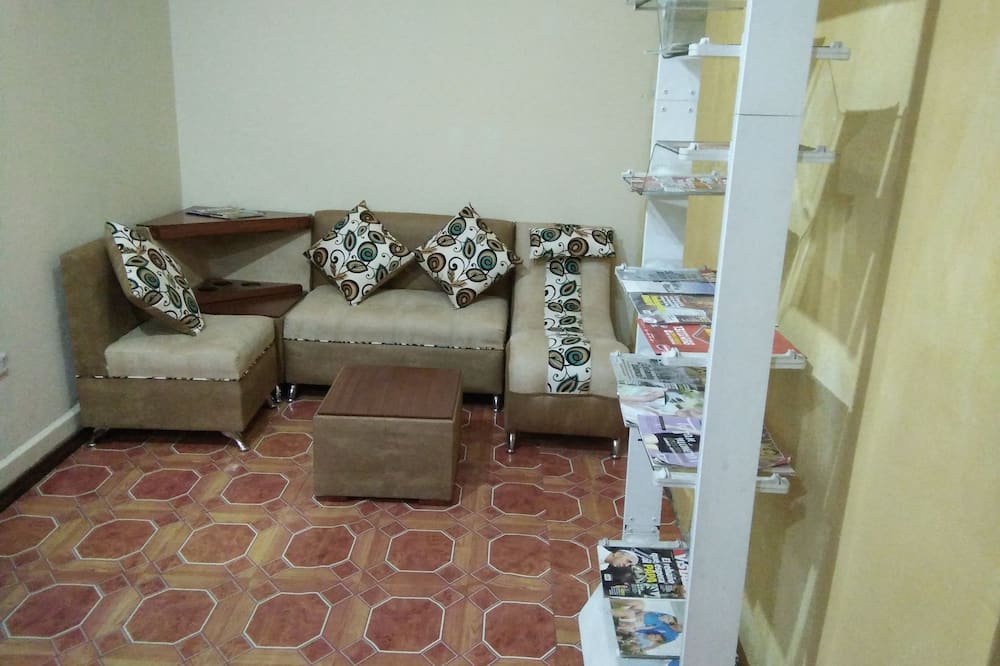 Krishna Hostal - Hostel