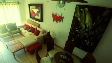 ํจ๋ฐ๋ฆฌ ํ์ดํ, ์นจ์ค 3๊ฐ | ์ ์ฉ ์ฃผ๋ฐฉ | ๋์ฅ๊ณ , ์ ์๋ ์ธ์ง, ์ค๋ธ, ์ฟกํ