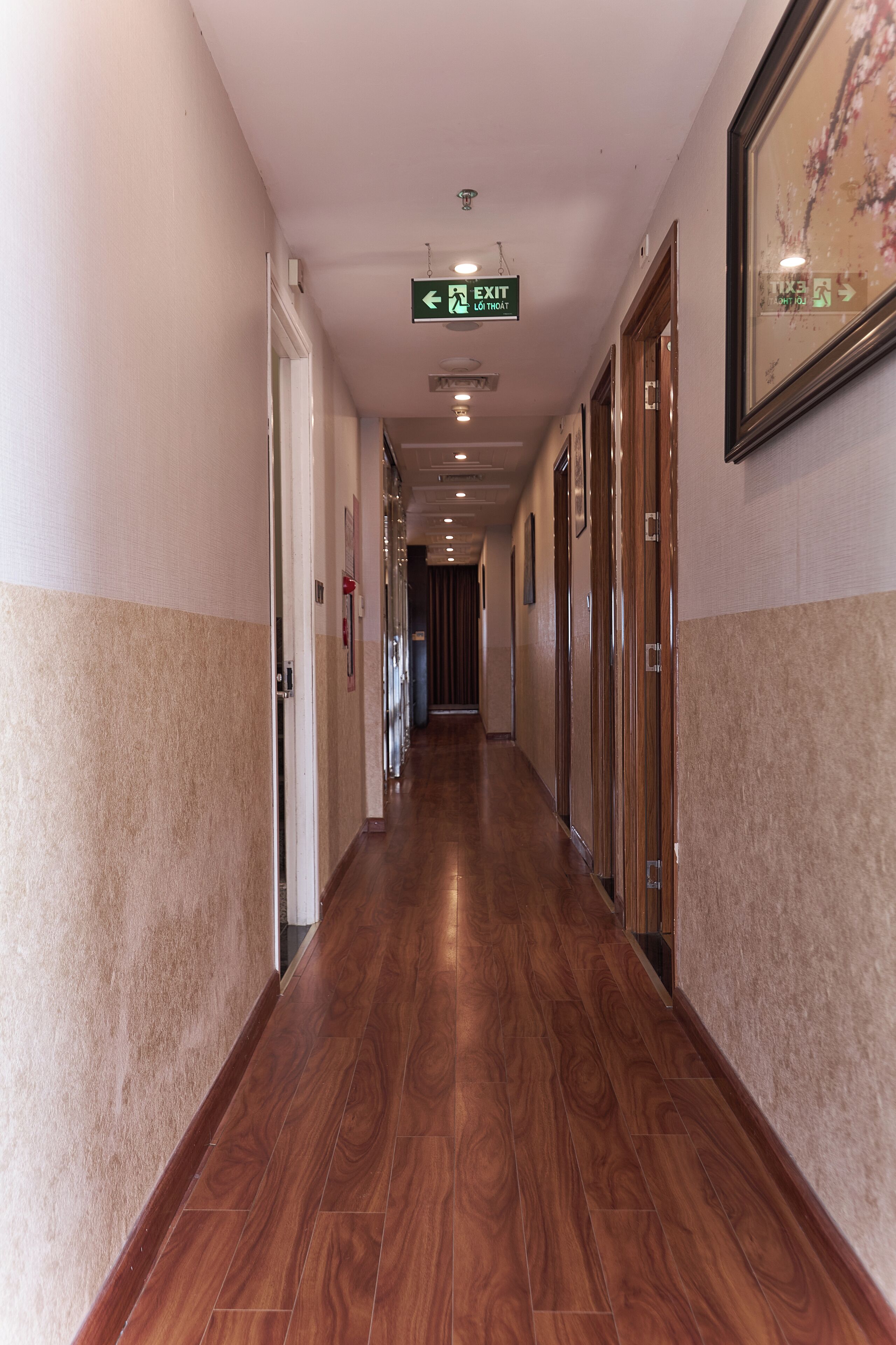 premium penthouse | minibar, in-room safe, laptop workspace, blackout curtains