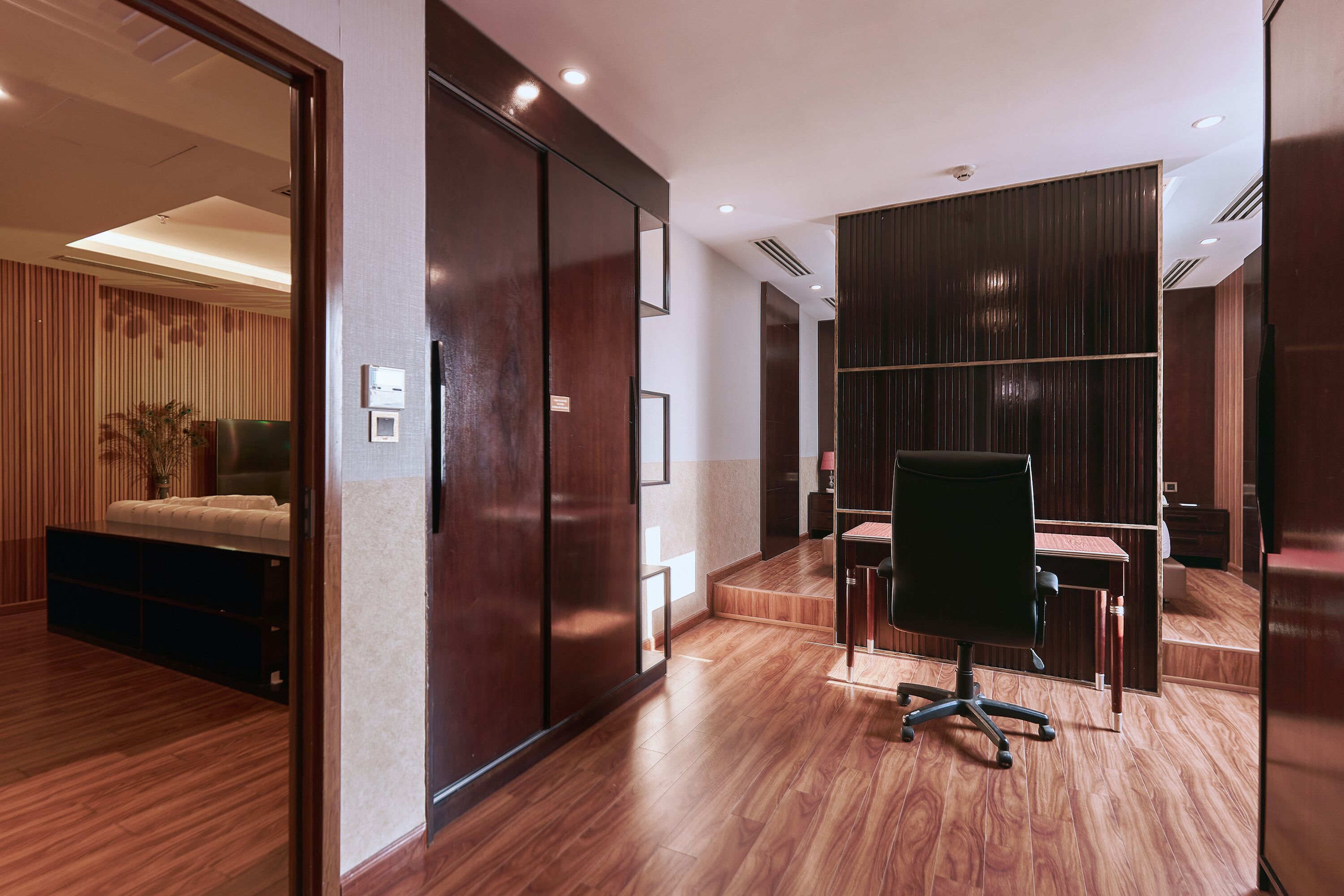 premium penthouse | minibar, in-room safe, laptop workspace, blackout curtains