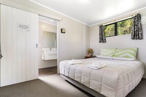 Habitación superior, 1 habitación (Motel ) | Wifi gratis y ropa de cama 
