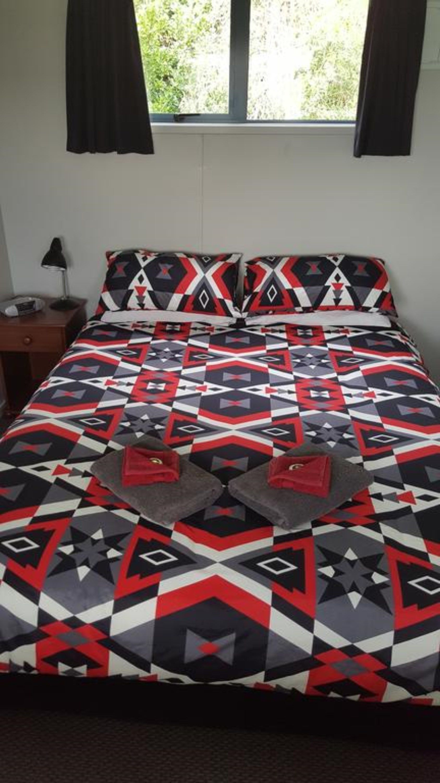 Wifi gratis y ropa de cama 