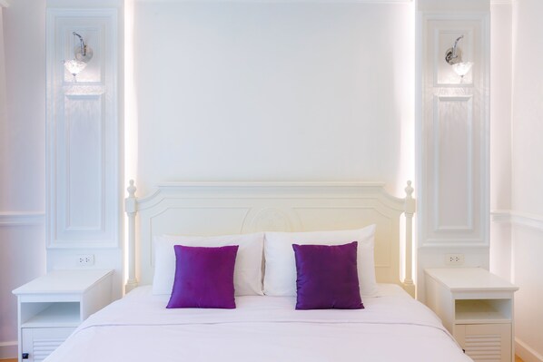 1 Bedroom Apartment | 1 bedroom - Marrakesh Beachfront Condominium (Hua Hin)