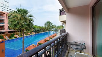 1 Bedroom Apartment | Balcony