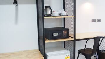 Double or Twin Room | Room amenity