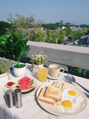 Mansion Hostel Mandalay