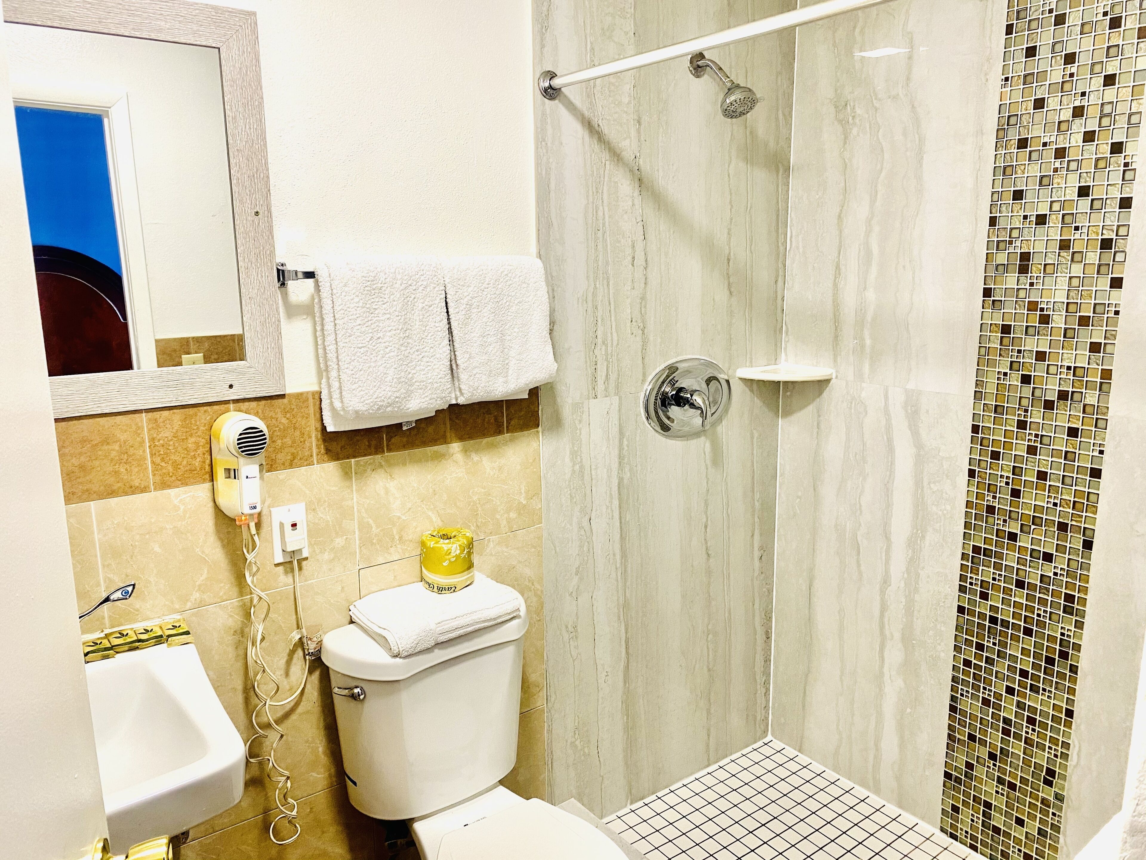 Photo - A Fisher's Inn Motel