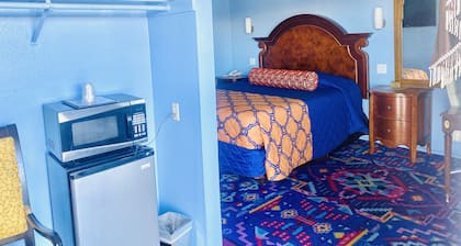 A Fisher's Inn Motel