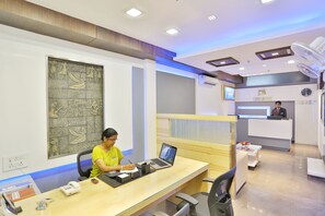 Reception - Hotel D'Presidente (New Delhi)
