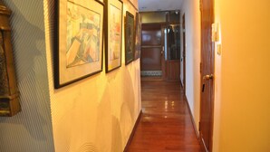 Hallway - Asian Bliss Myanmar Hostel (Yangon)