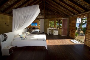 Bungalow, Beachfront | 1 bedroom, premium bedding, minibar, in-room safe