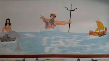 Breakfast, lunch, dinner served; local cuisine