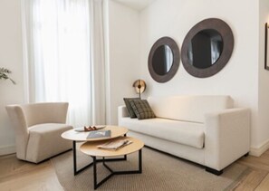 Premier Suite | In-room safe, desk, soundproofing, free WiFi - MYR Marqués House Hotel (Valencia)