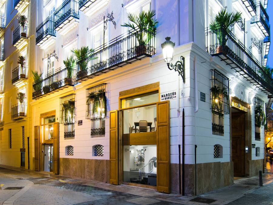 Front of property - evening/night