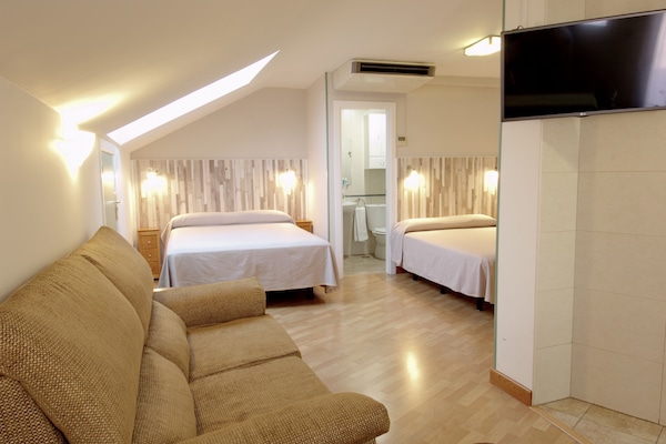 Estudio Familiar | Roupas de cama premium, edredons de pluma, cofres nos quartos