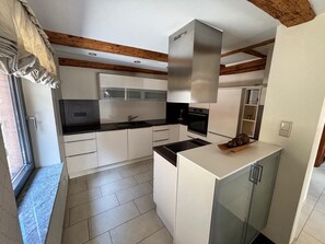 Casa exclusiva, banheiro privativo | Cozinha privada