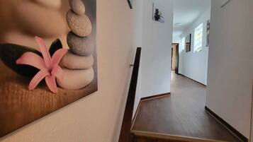 Comfort-Suite, Whirlpool (mit Bergblick) | Lobby