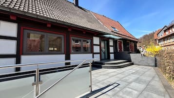 Exclusive-hus - privat badeværelse | Udendørsområde