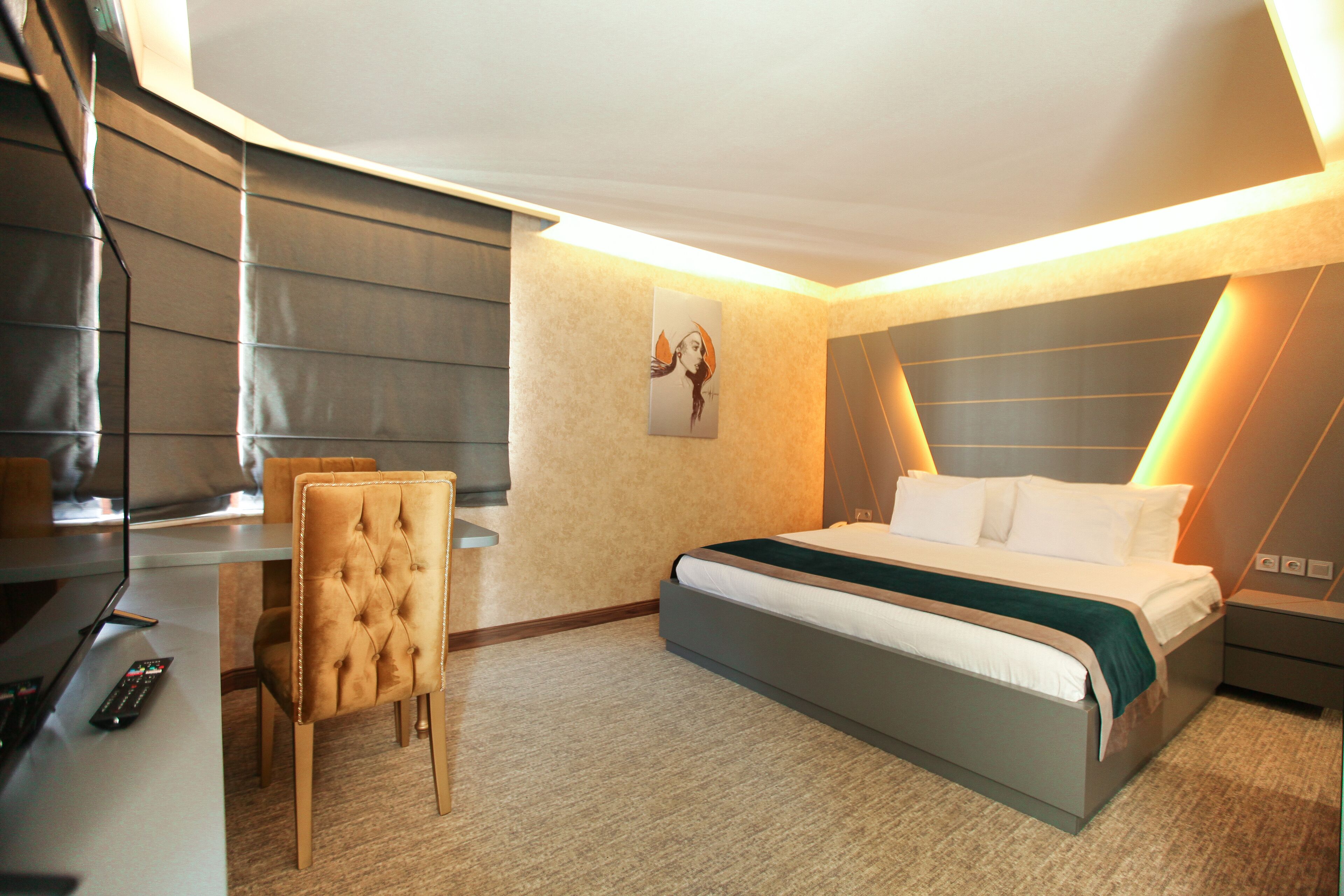 exclusive suite | 1 bedroom, premium bedding, down duvets, minibar