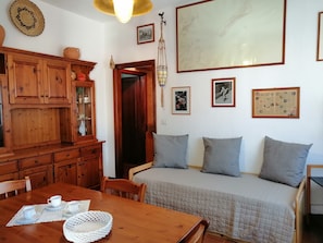 Comfort Apartment, 1 Bedroom | Living area