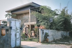 Ngoại thất