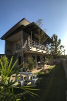 Fachada del alojamiento