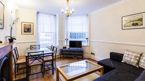 Apartment - Spacious 3 bedroom apartment in West Hampstead London (London)
