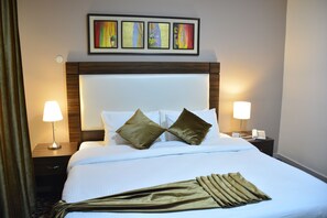 Ropa de cama de alta calidad y minibar