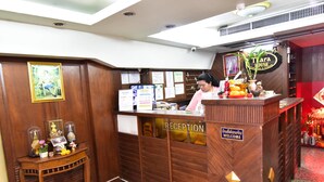 Unclassified image, 2 of 42, button - Thara House (Bangkok)