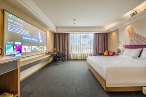 Desk, blackout curtains, iron/ironing board, free WiFi - Yizhi flat (Guangzhou Zhujiang New Town Huashi Subway Station Branch) (Guangzhou)