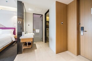 Shower, free toiletries, hair dryer, slippers - Yizhi flat (Guangzhou Zhujiang New Town Huashi Subway Station Branch) (Guangzhou)