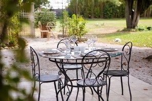 Grill-/Picknickplatz