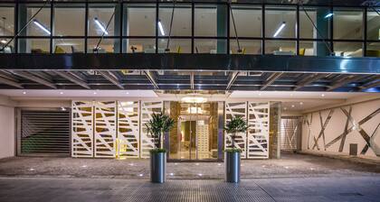 Howard Johnson Plaza by Wyndham Buenos Aires