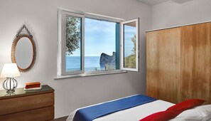 公寓, 3 间卧室 | 3 多间卧室、办公桌、隔音、熨斗/熨衣板