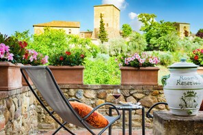 Land view from property - Relais Le Macine di Stigliano (Sovicille)