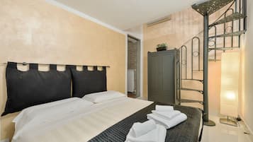 Comfort House, 3 Bedrooms | 1 bedroom, premium bedding, individually decorated