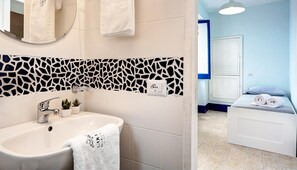 Apartment, 2 Schlafzimmer | Badezimmer