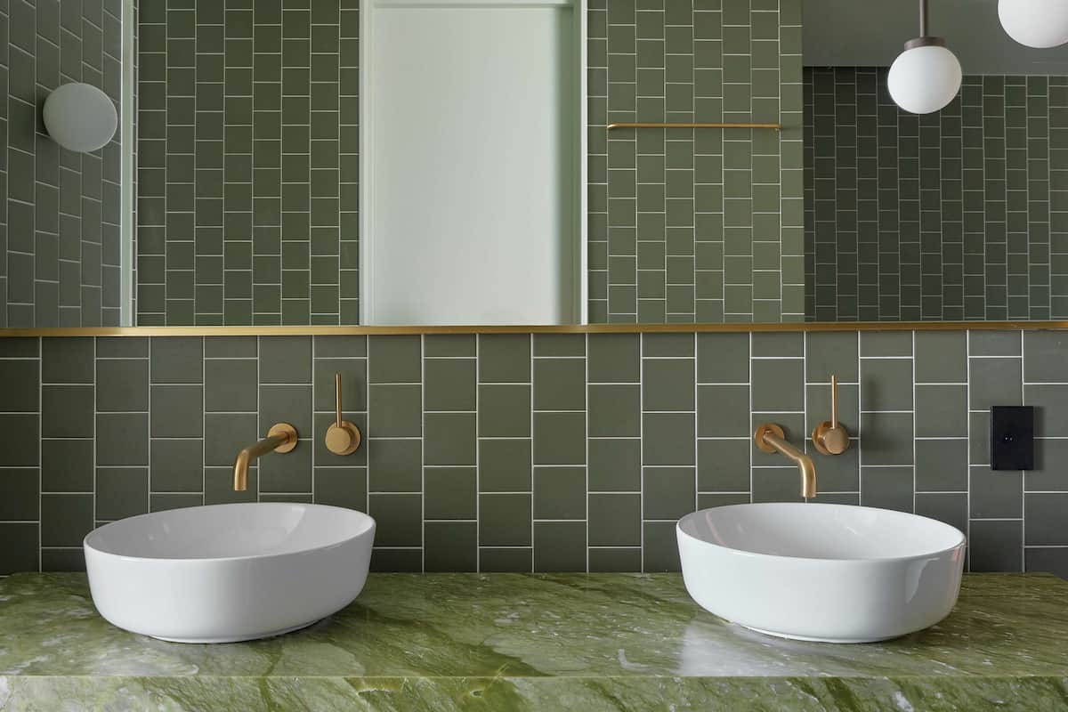 1 soveværelse, premium-sengetøj, senge med topmadrasser