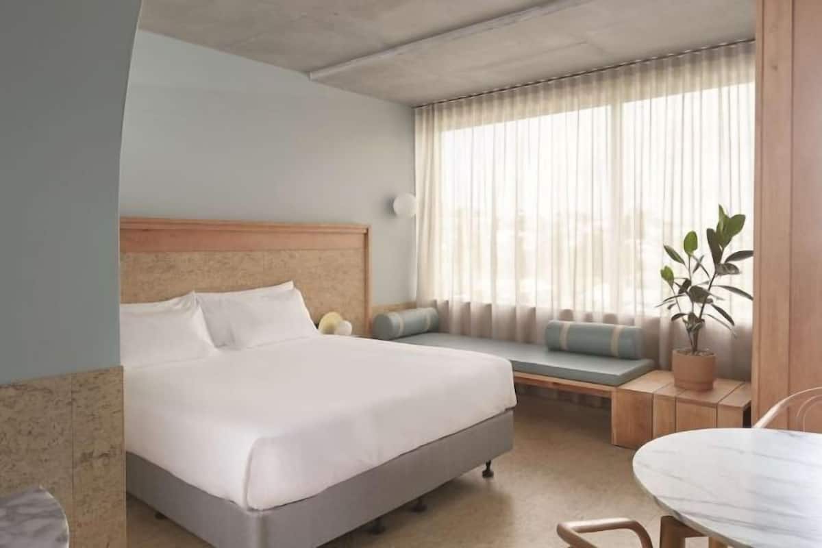 1 bedroom, premium bedding, pillow-top beds, in-room safe