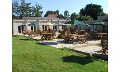 Albert Cottage Hotel