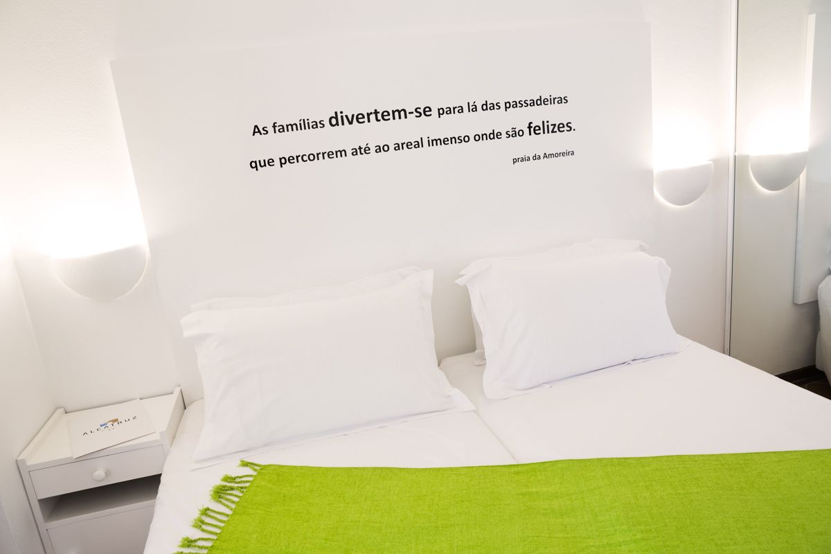 blackout curtains, free wifi, bed sheets