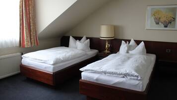 Economy-Doppel- oder -Zweibettzimmer